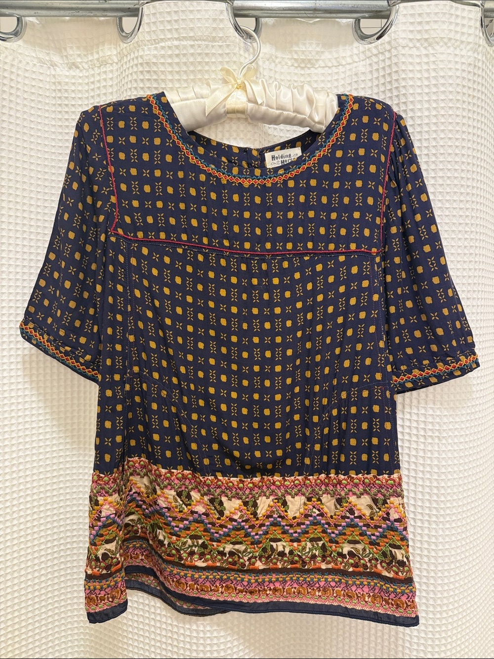 Anthropologie Navy Patterned Boho Short-Sleeve Top with Pockets - size 8